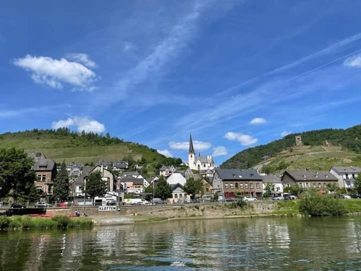 Ferienhaus Heimes Klotten Eksteriør billede